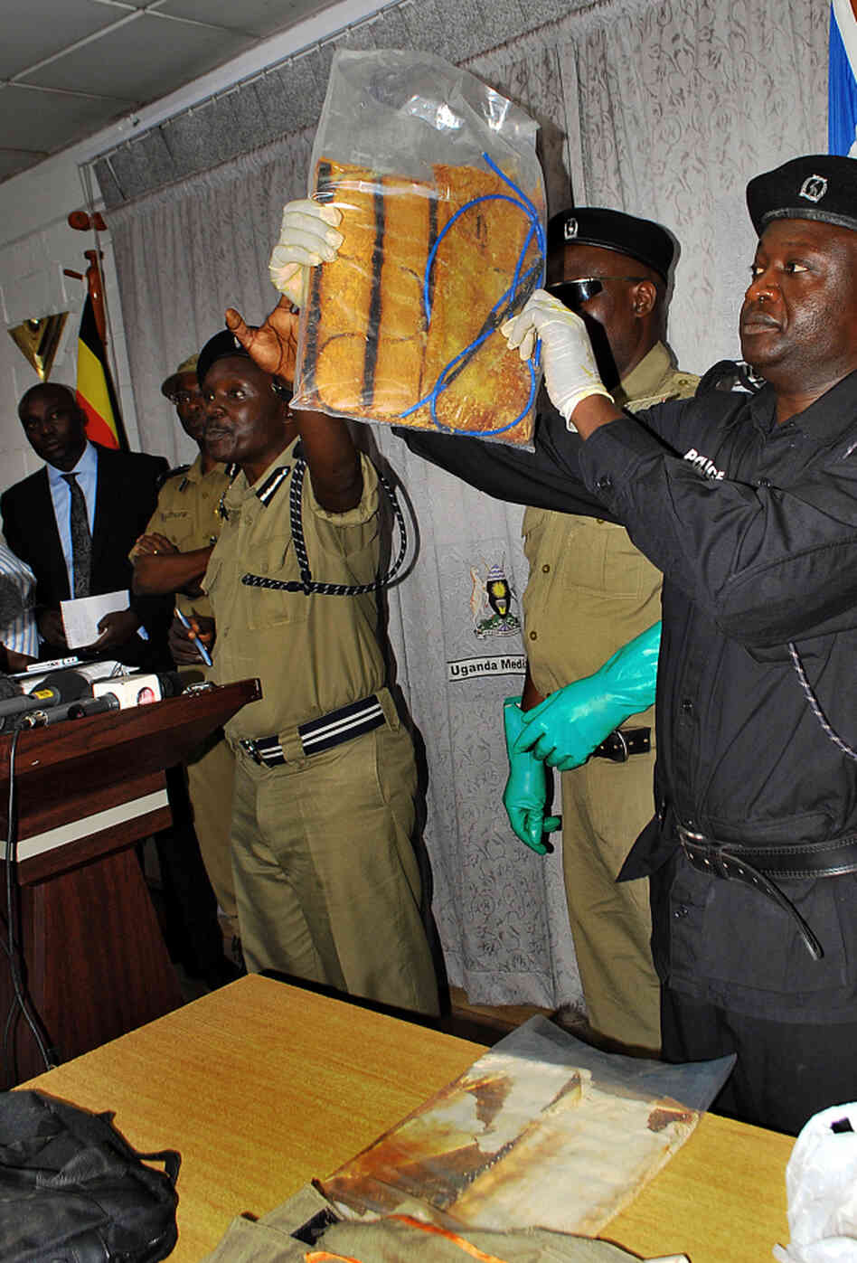 Police officers display an explosive dev Police officers display an explosive dev